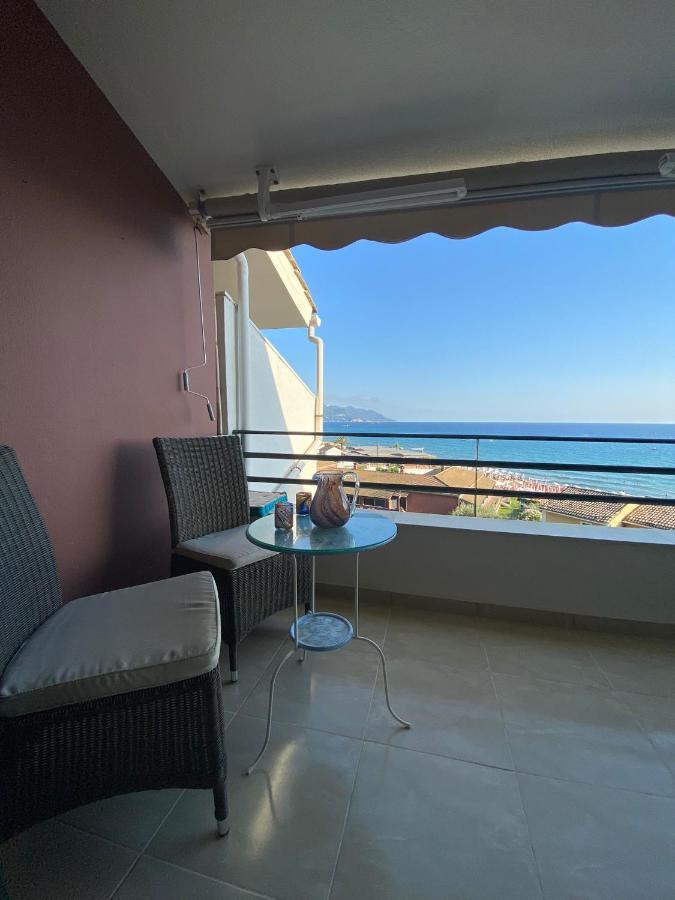 Daydream Seaview Deluxe Home 152 By New Era In Glyfada Beach Corfu المظهر الخارجي الصورة